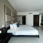 Decapolis Hotel Panama City