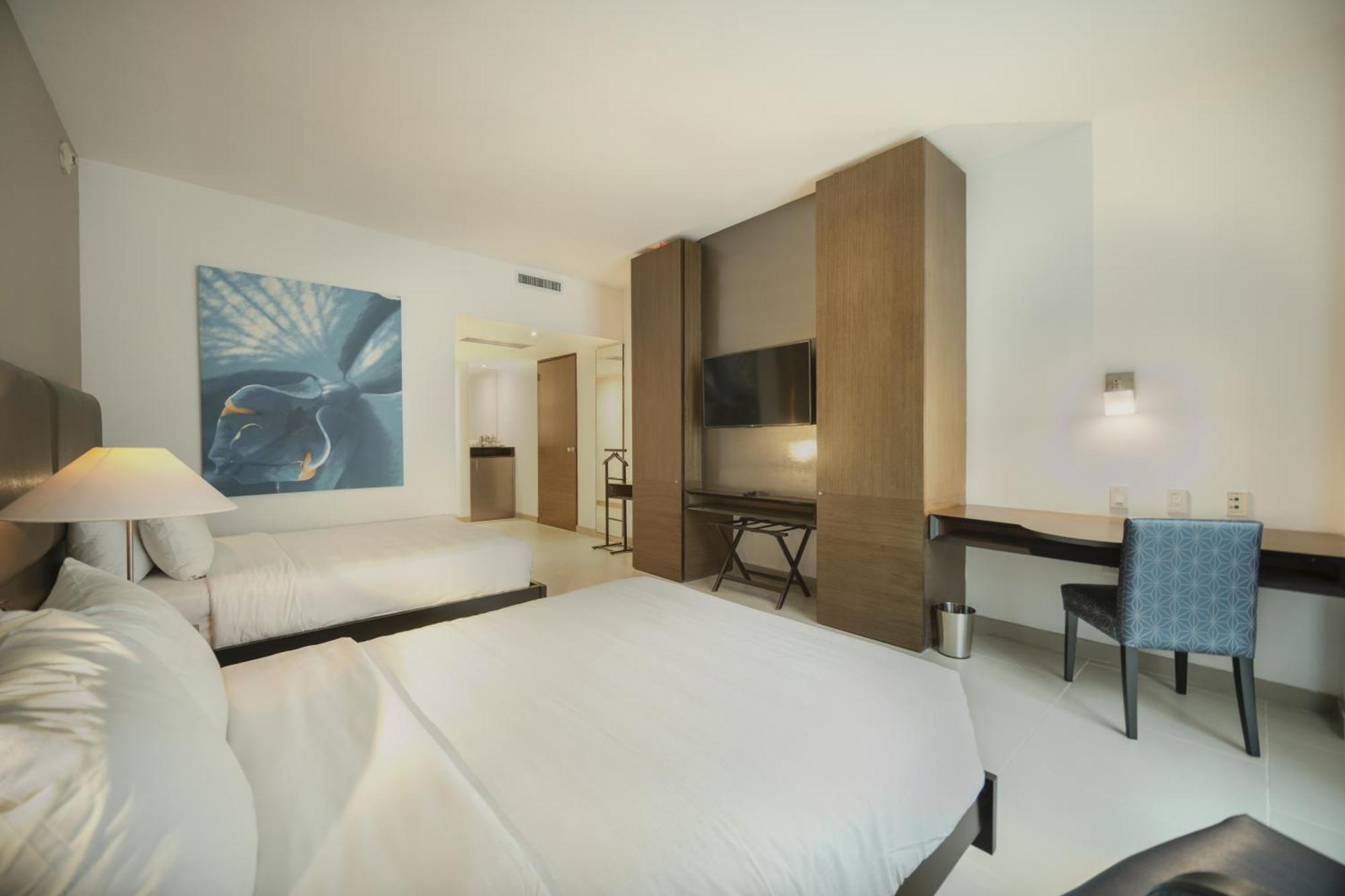 Hotel Decapolis