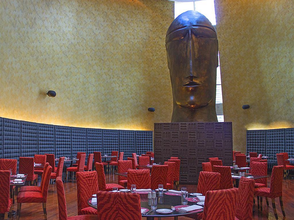 Decapolis Hotel